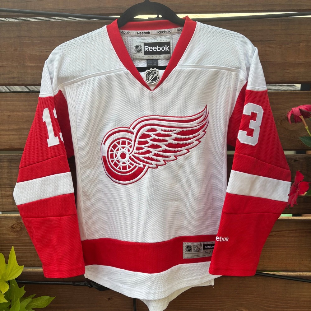 Reebok Hockey Jersey Youth S/M White Red Excellent Pavel Datsyuk 13 Wings